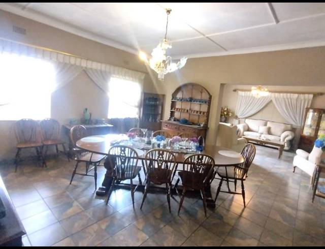 BUSINESS FOR SALE IN GARTHDALE